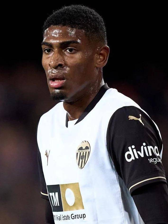 石材不仅是 石材不仅是